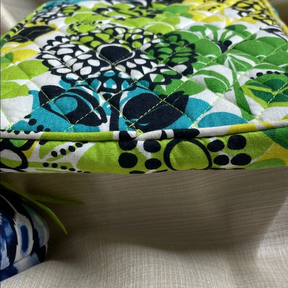 Vera Bradley Green Electronic Storage Case and Eye Glass Storage Case in Blue